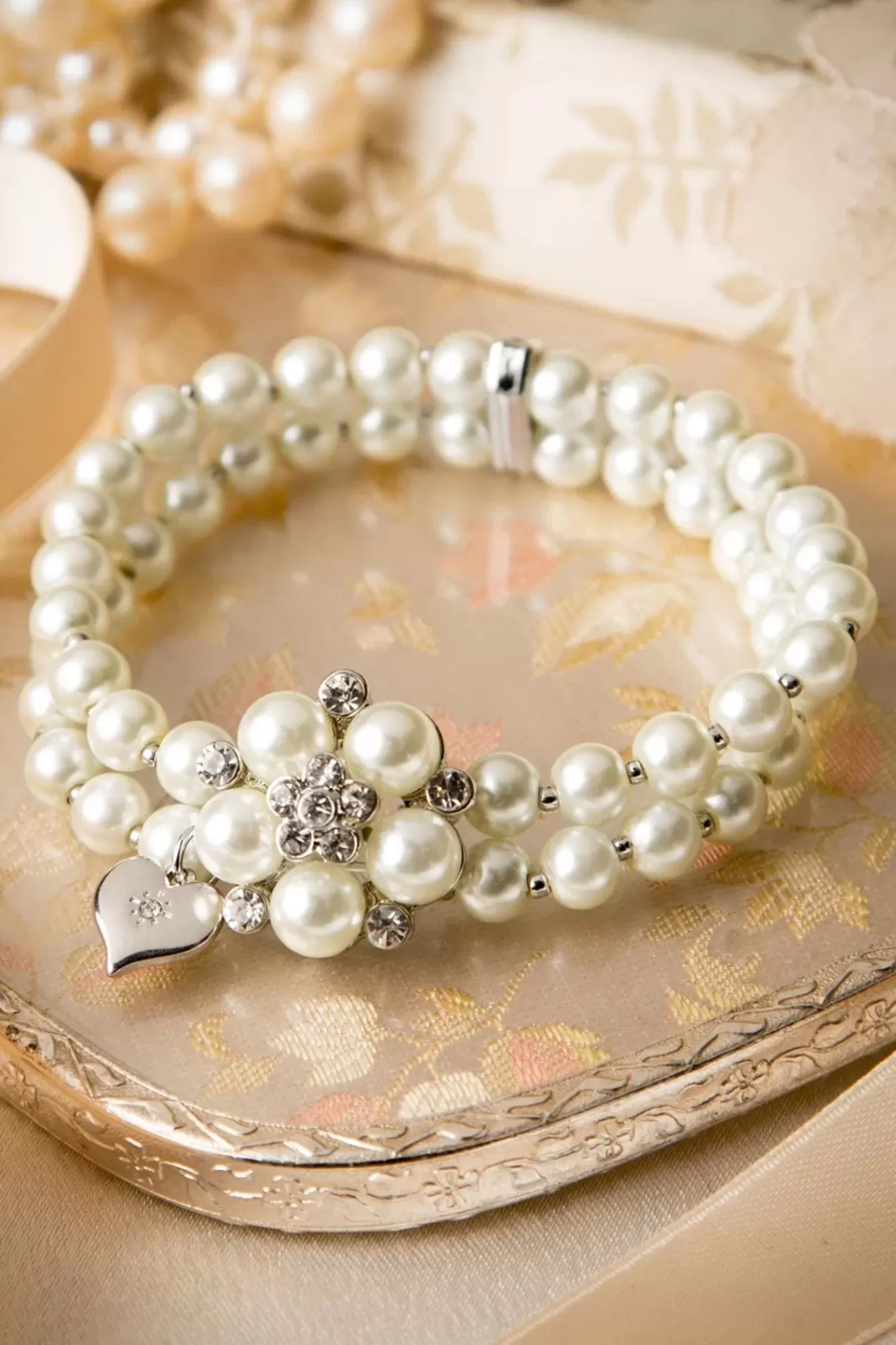 Best Sale Lovely Audrey Creme Perlenarmband