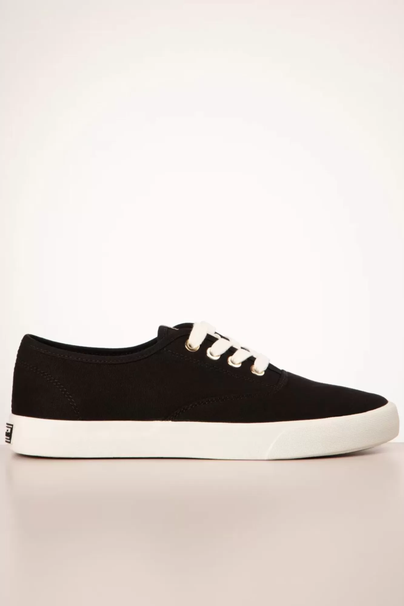 Best Tamaris Chloe Canvas-Sneaker In Schwarz