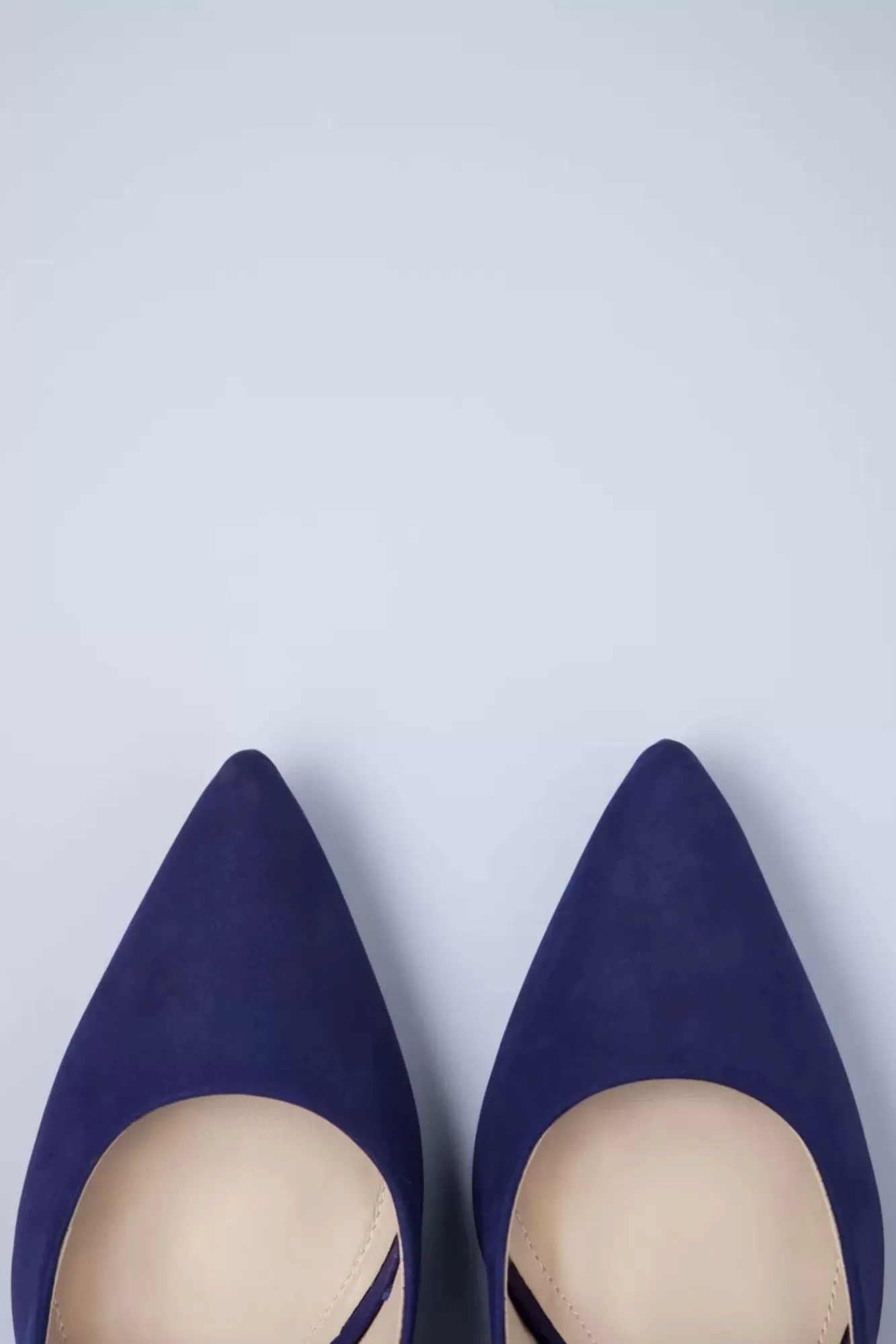 Fashion Parodi Shoes Claire Stiletto Nubuk Pumps In Marineblau