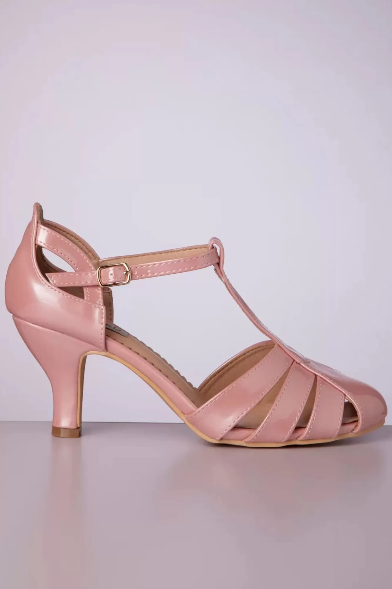 Best Sale Banned Retro Dance Me To The Stars Pumps In Pearly Pink