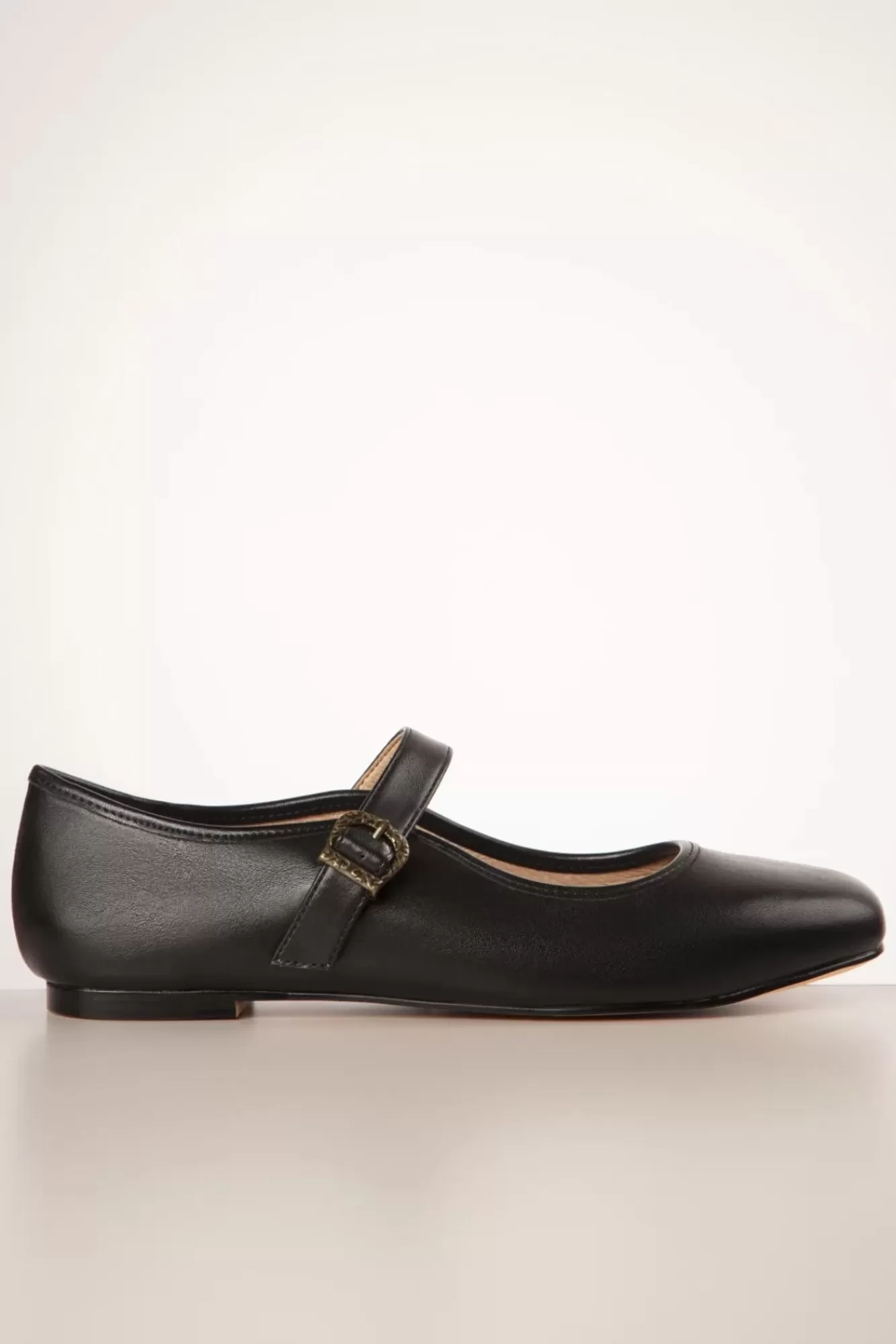 Hot Chelsea Crew Dora Mary Jane Ballerinas In Schwarz