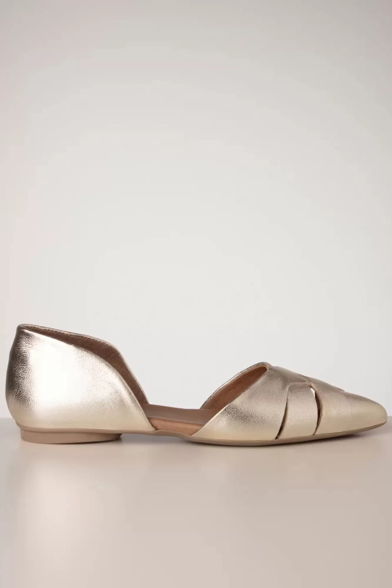 Cheap Miz Mooz Jade Ballerina In Gold Metallic