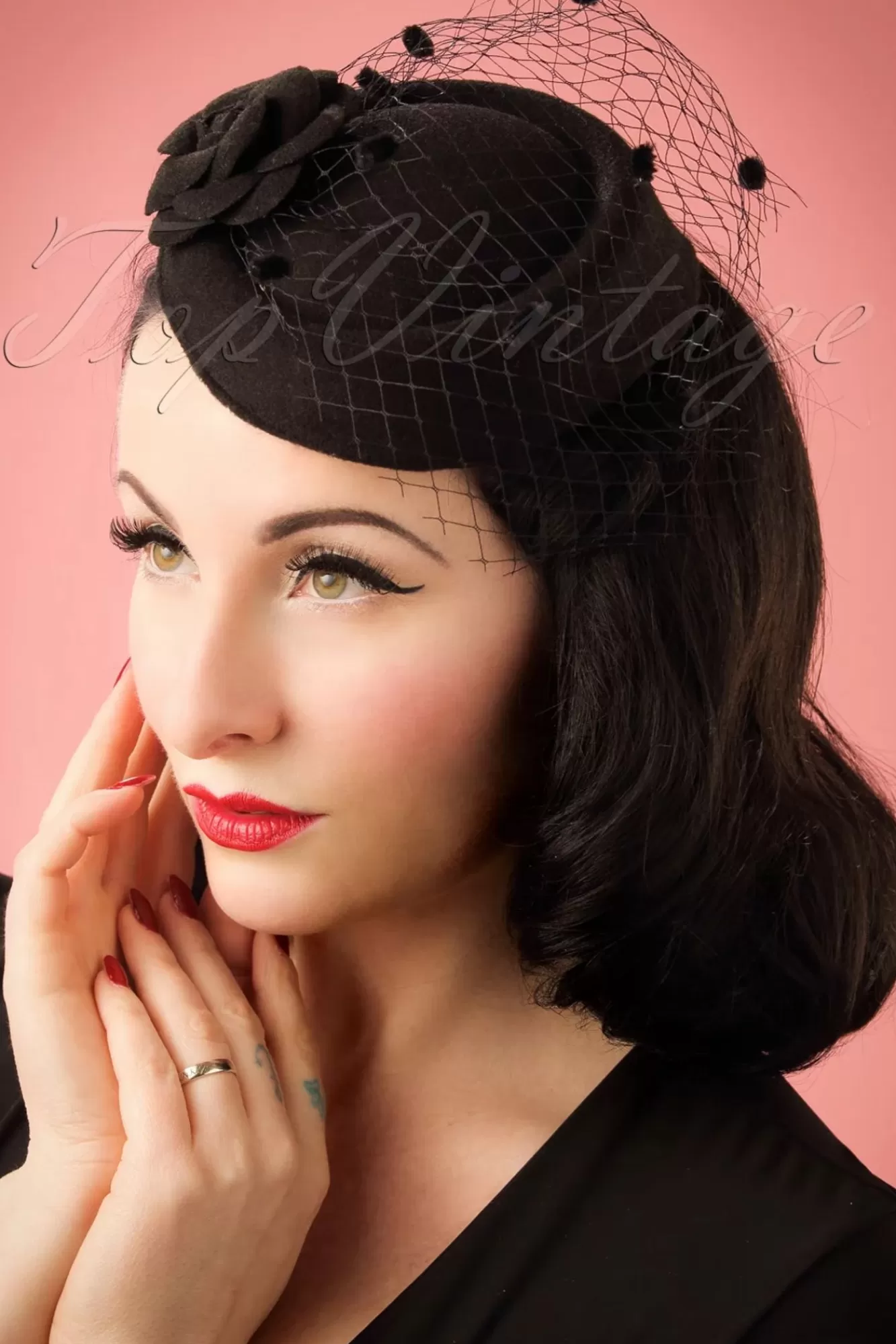 Fashion Banned Retro Marilyn Fascinator In Schwarz