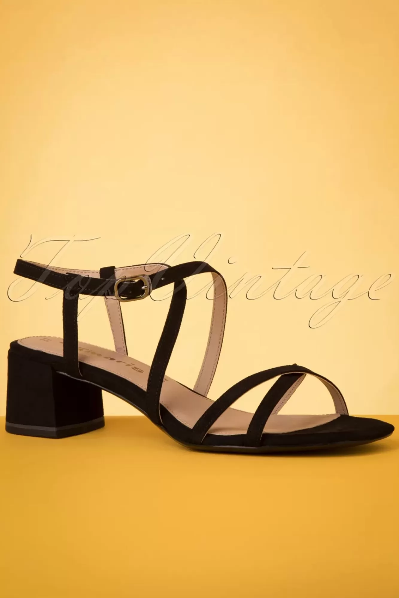 Shop Tamaris Tara Suedine Sandalen In Schwarz