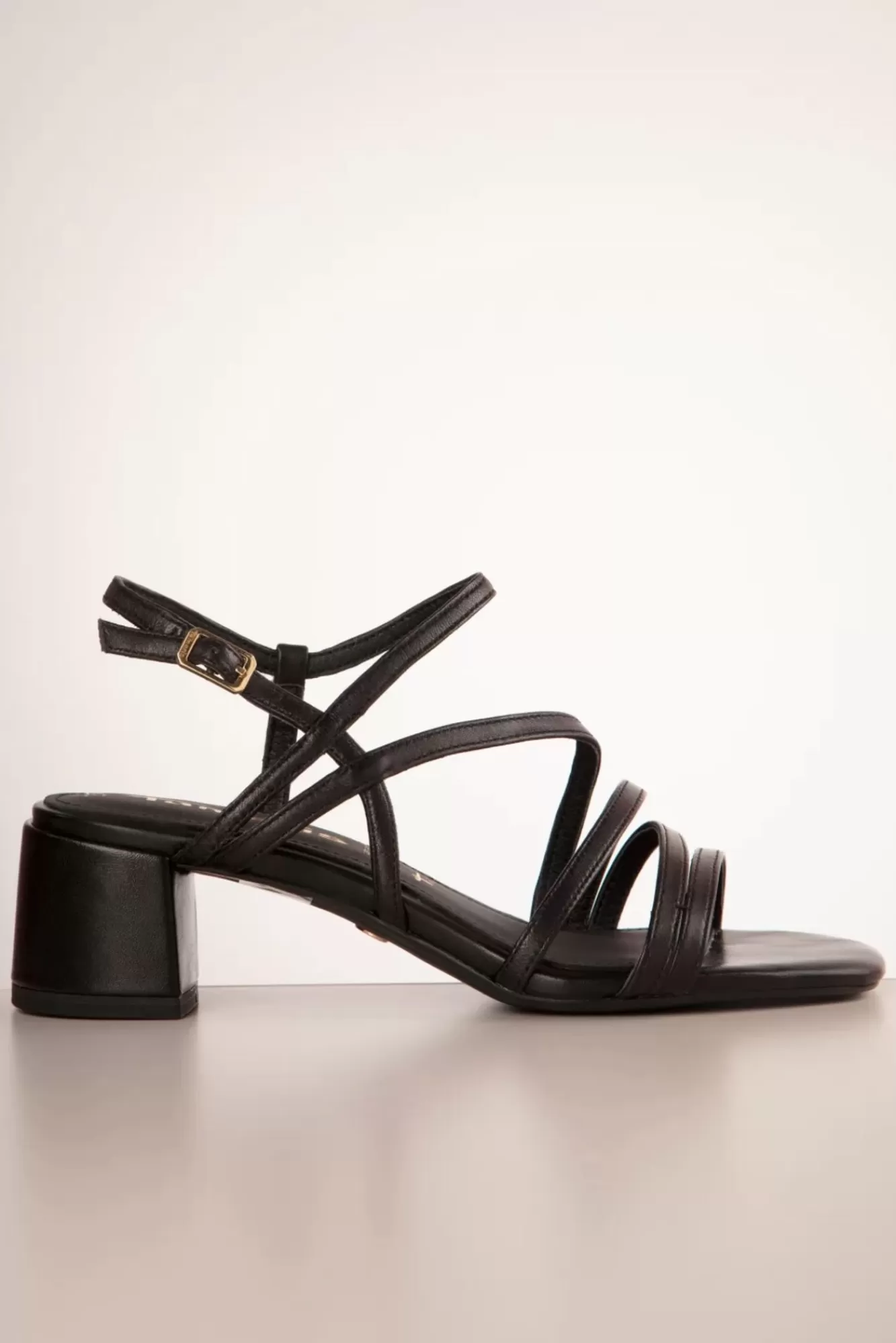 Clearance Tamaris Vera Sandalen In Schwarz